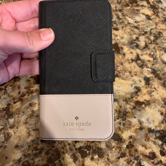 Kate Spade iPhone Xs wallet case - Picture 2 of 3